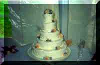 EVEN MORE CAKE.JPG (14748 bytes)